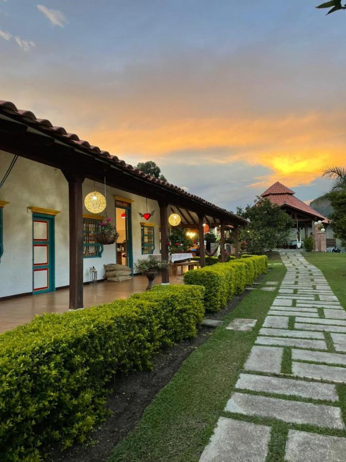 Patio Bonito Guest House Jardin Exterior foto